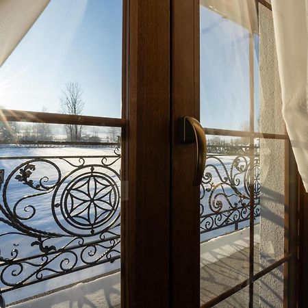 Willa Giergonia Bukowina Tatrzańska Exteriör bild